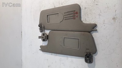 Alette Parasole Destro Sinistro (Renault) 8200246822 Usato