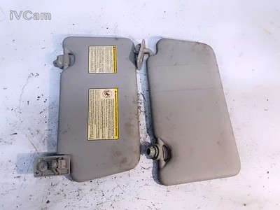 Alette Parasole Destro Sinistro (Nissan) 964011HB0A Usato