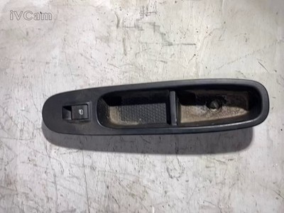 Interruttore Alzacristalli Porta Ant. Destro (Lancia) 735531347 Usato