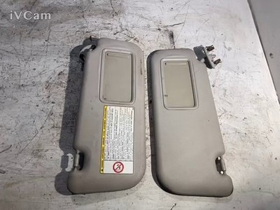 Alette Parasole Destro Sinistro (Toyota) 7432052860B0 Usato