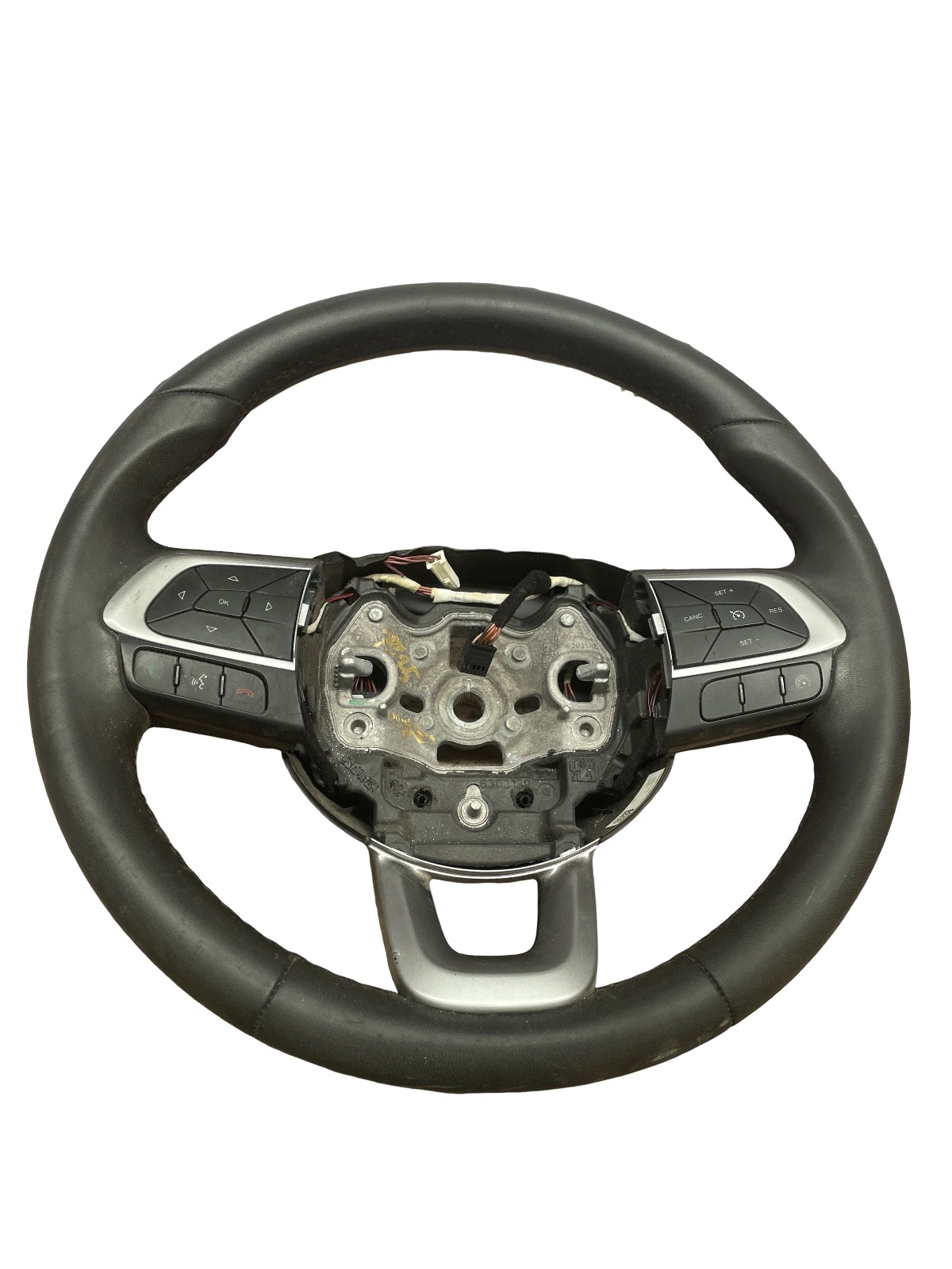 Volante 735712176 735712182 Usato