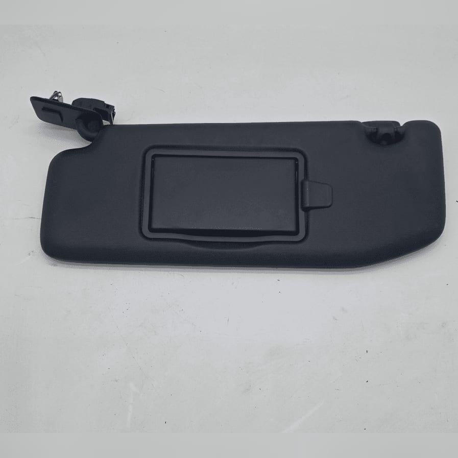 Aletta Parasole Parabrezza Sinistro 96738898ZD Usato