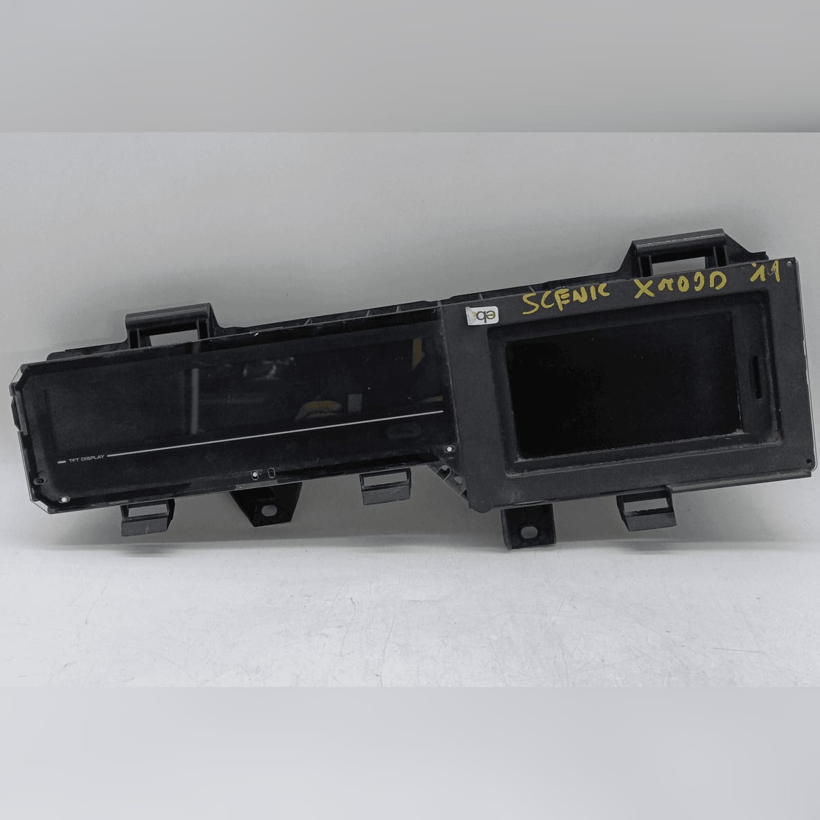 Quadro strumenti compl. - Immagine 1 di 4