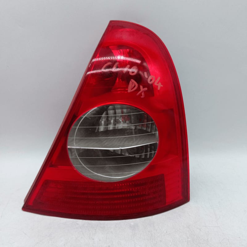 Fanale Post. Destro 8200917487 Usato