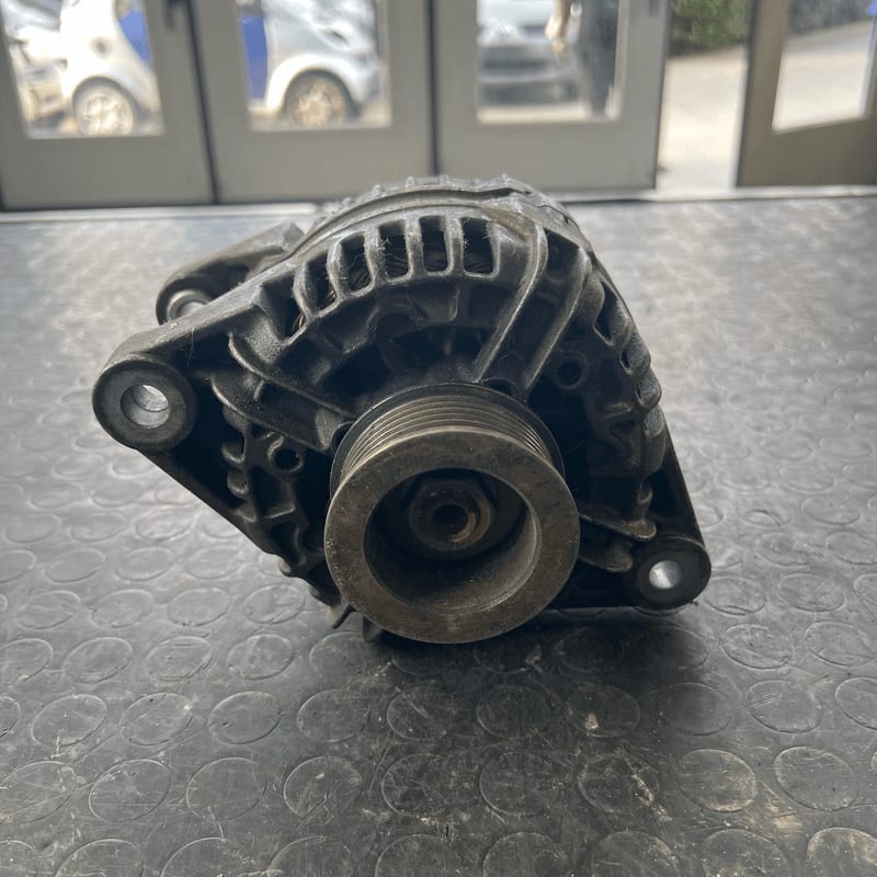 Alternatore (Bosch) 0124415015 Usato