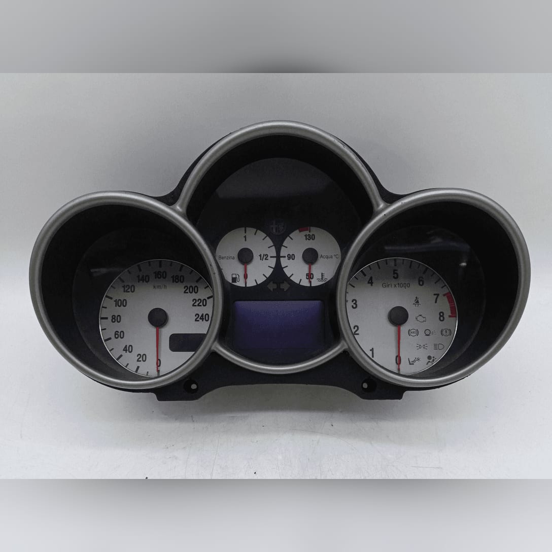 Quadro strumenti compl. - Immagine 1 di 4