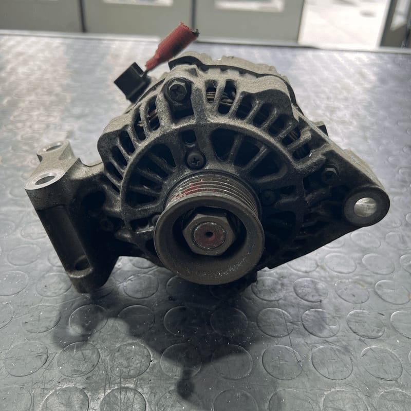 alternatore - Immagine 1 di 6