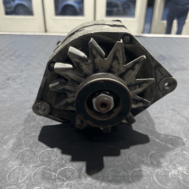 alternatore - Immagine 1 di 6