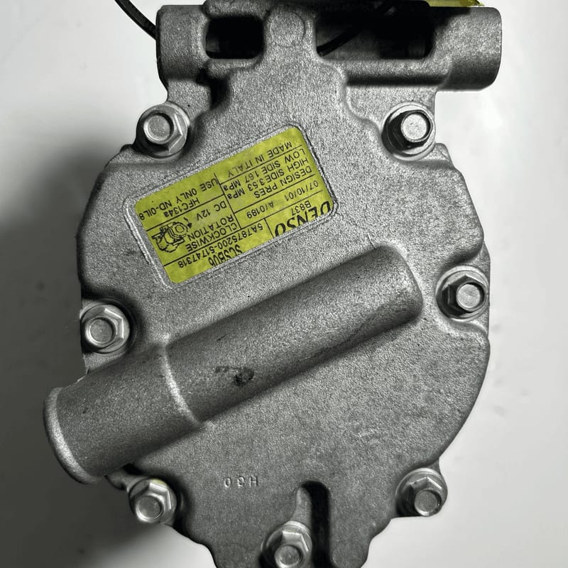 Compressore a/c - Immagine 1 di 6
