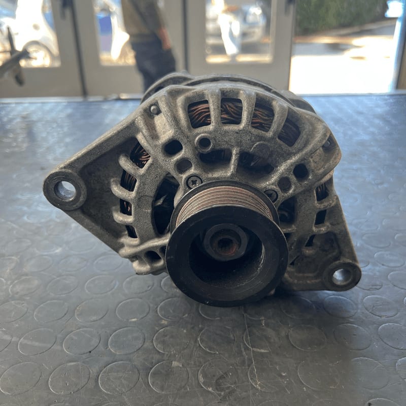 alternatore - Immagine 1 di 7