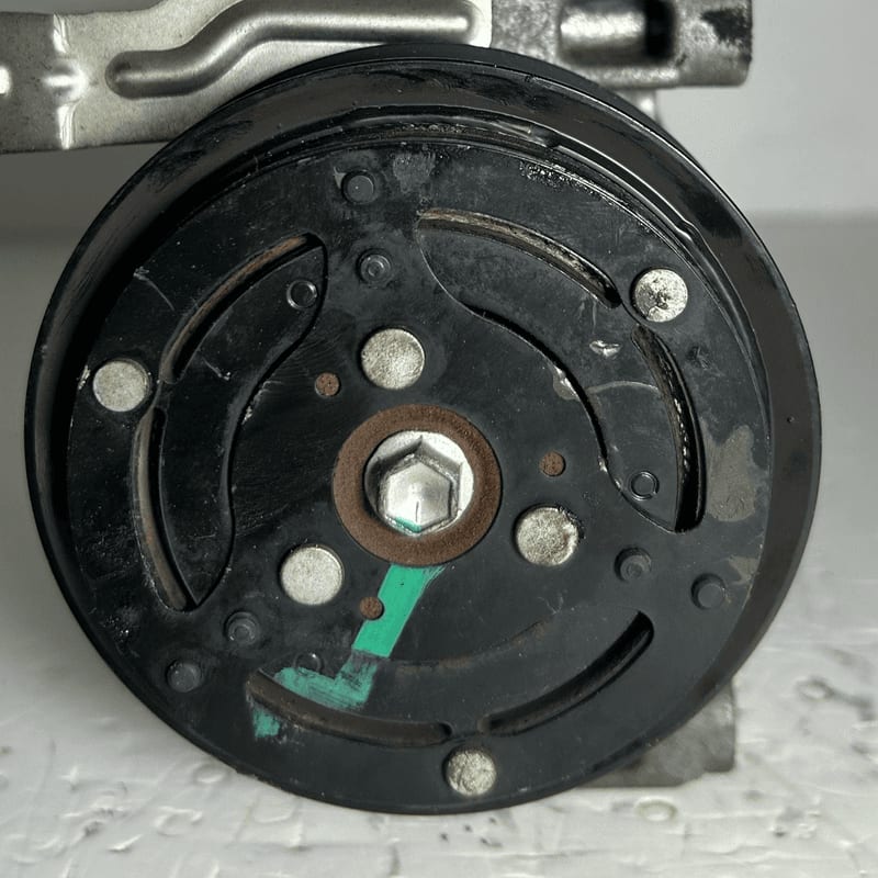 Compressore a/c - Immagine 1 di 6