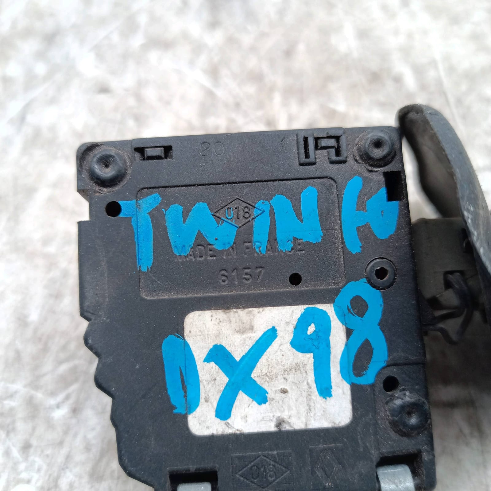 Miniatura 3