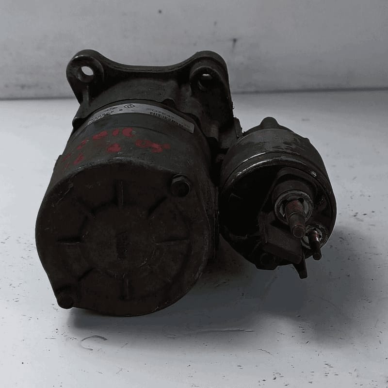 Motorino Avviamento (Valeo) 8200266777 Usato