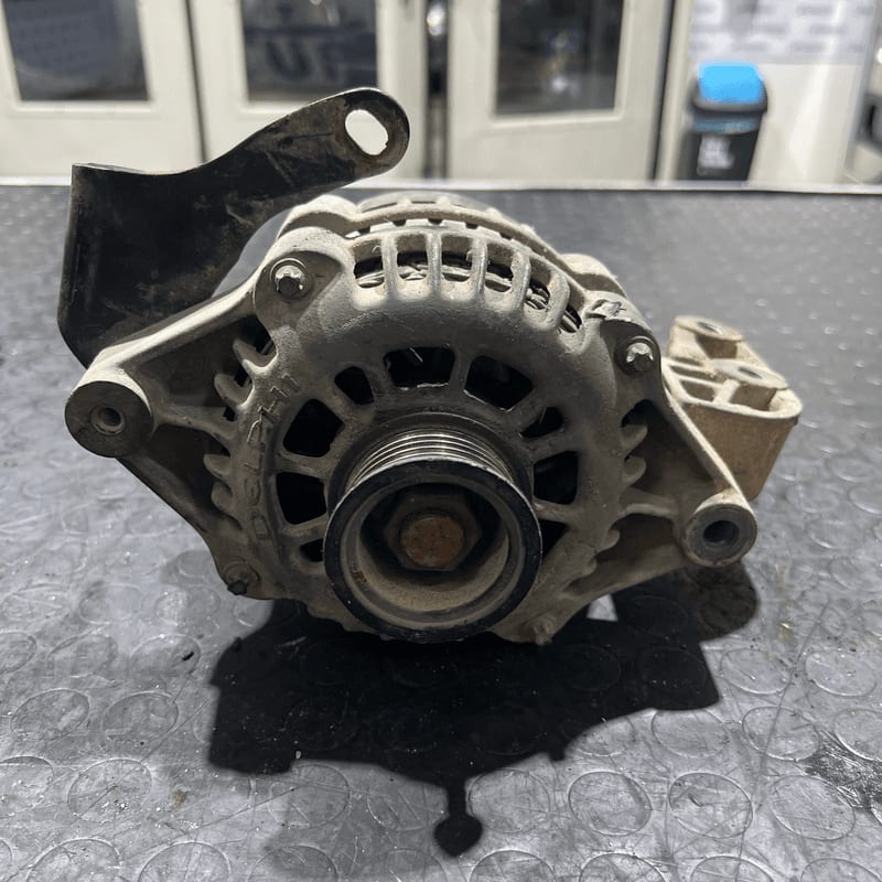 Alternatore (General Motors) 90501226 Usato