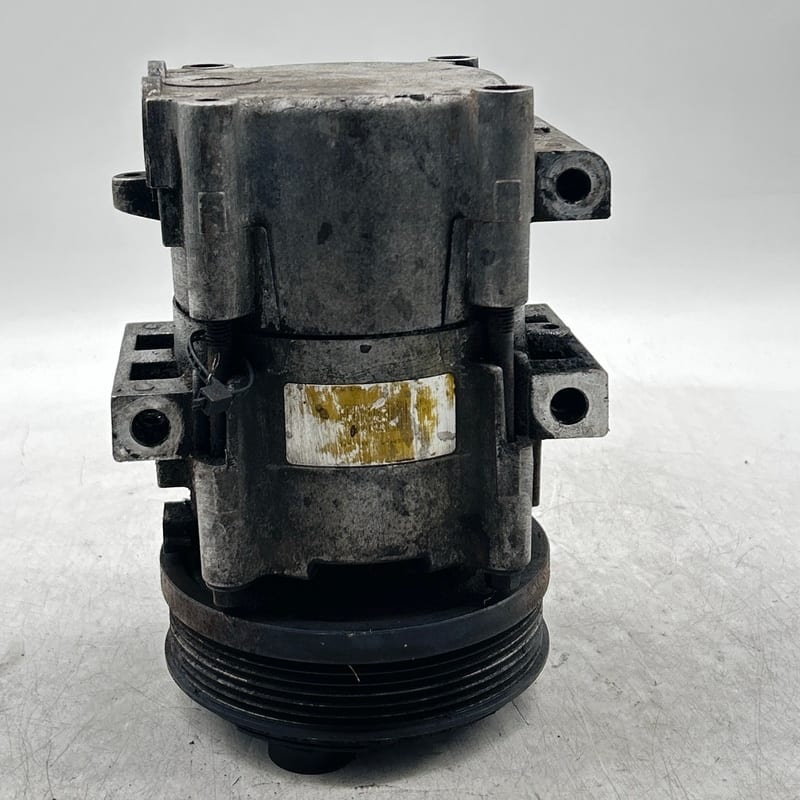 Compressore a/c - Immagine 1 di 7