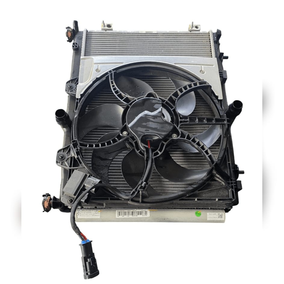 Condensatore a/c - Immagine 1 di 7
