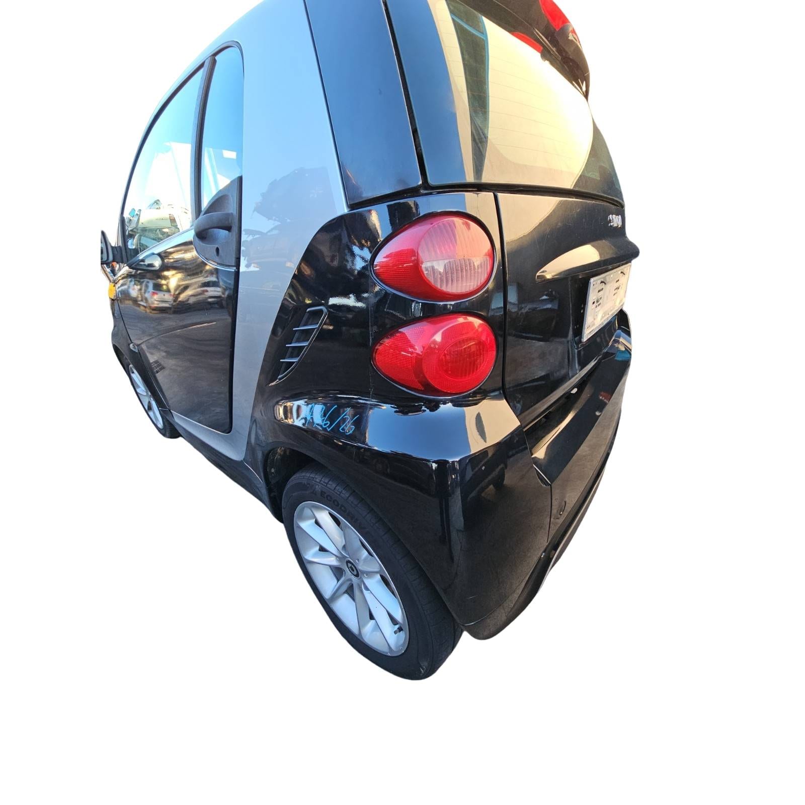Parafango Post. Sinistro Smart FORTWO (A/C451) (09/10>09/15<) A4518820101CA7L Usato
