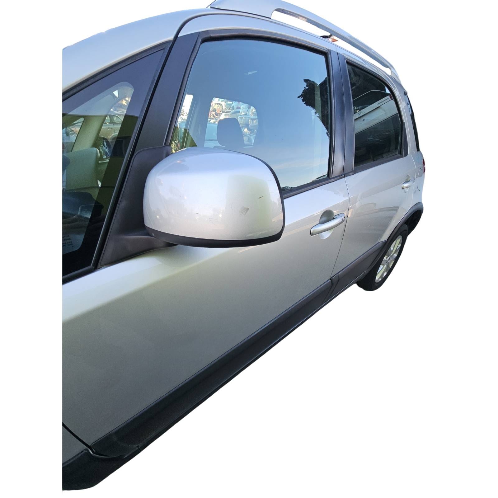 Retrovisore Est. Regolaz. Elettr. Sinistro Fiat SEDICI (3B) (02/06>11/11<) 71743597 Usato