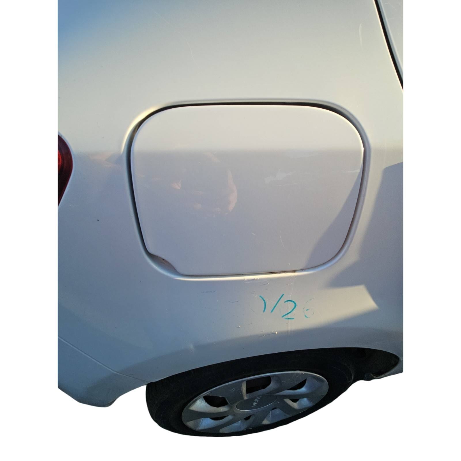Sportello Carburante Dacia SANDERO 2a Serie (12/12>09/21<) 788304589R Usato