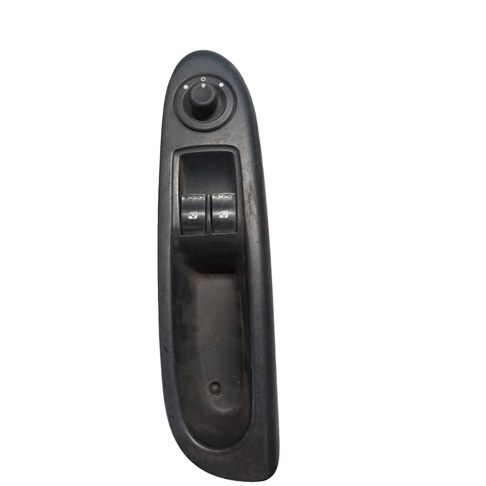 Blocco Comandi Alzacristalli Sinistro (Renault) 8200084008 8200063765 Usato