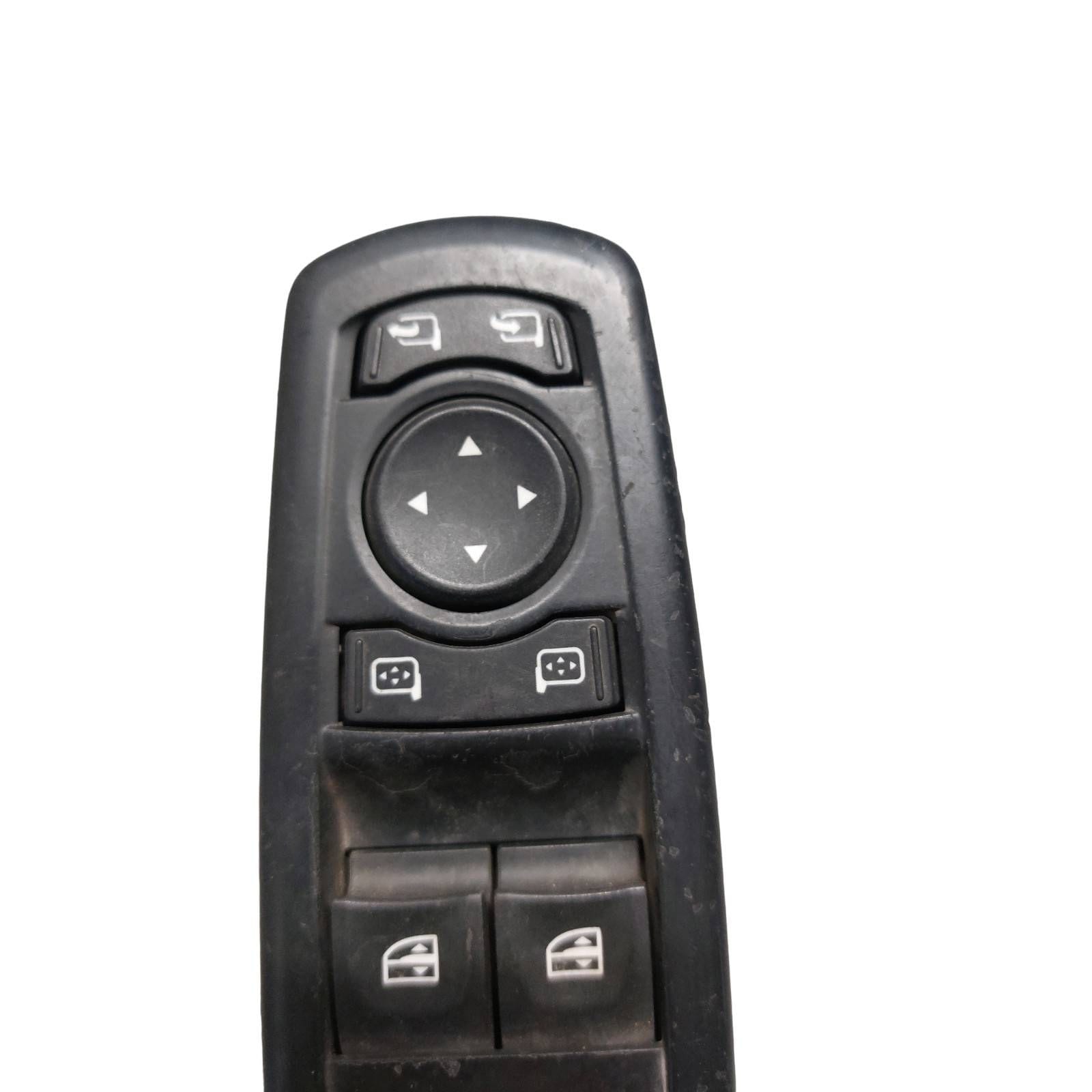 Miniatura 6