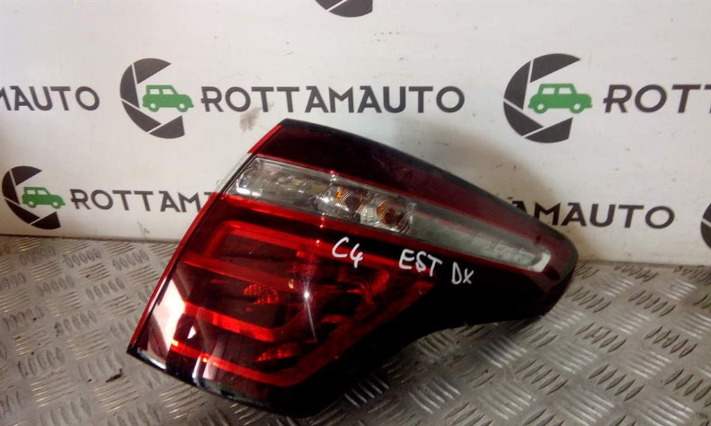 Fanale post. Destro - Immagine 1 di 4