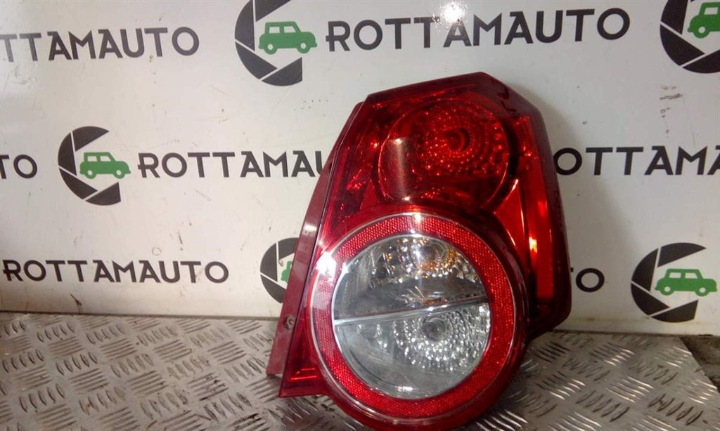 Fanale post. Destro - Immagine 1 di 3