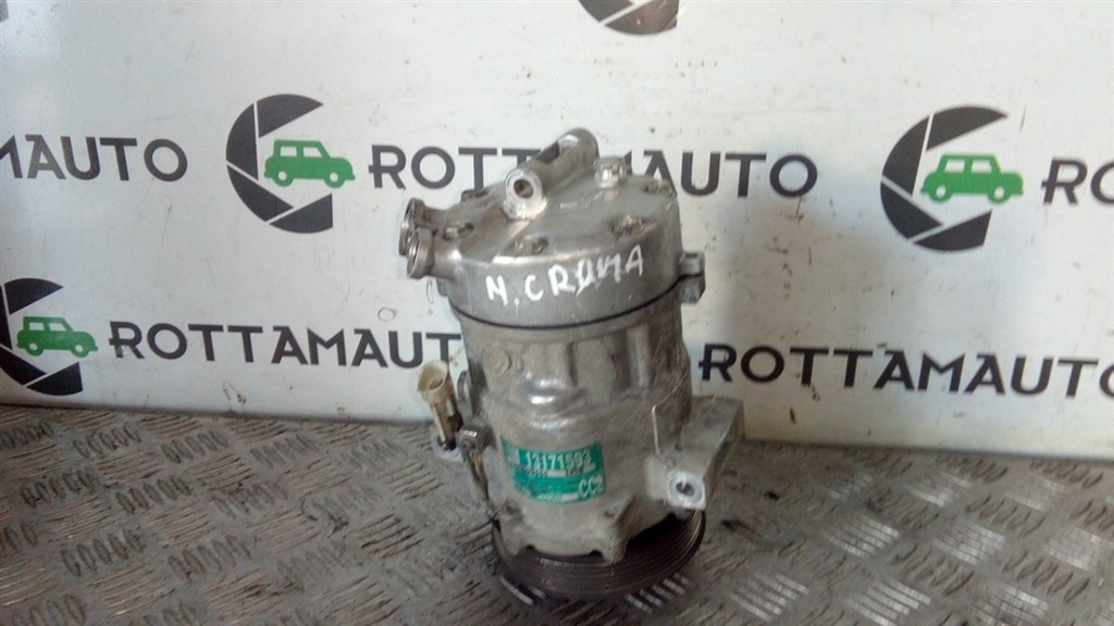 Compressore a/c - Immagine 1 di 5