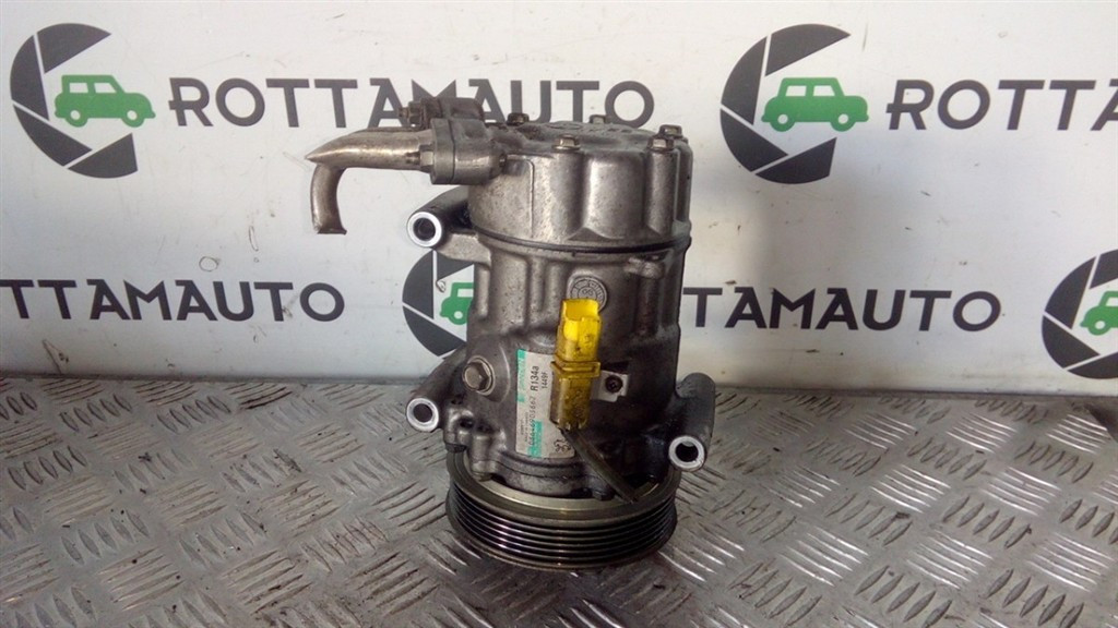 Compressore a/c - Immagine 1 di 5