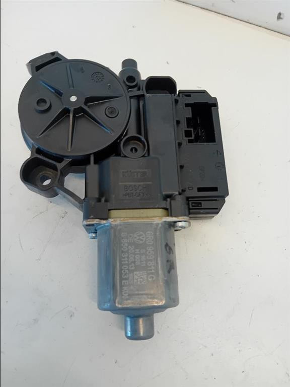 Motorino alzacristallo porta post. Sinistro - Immagine 1 di 3
