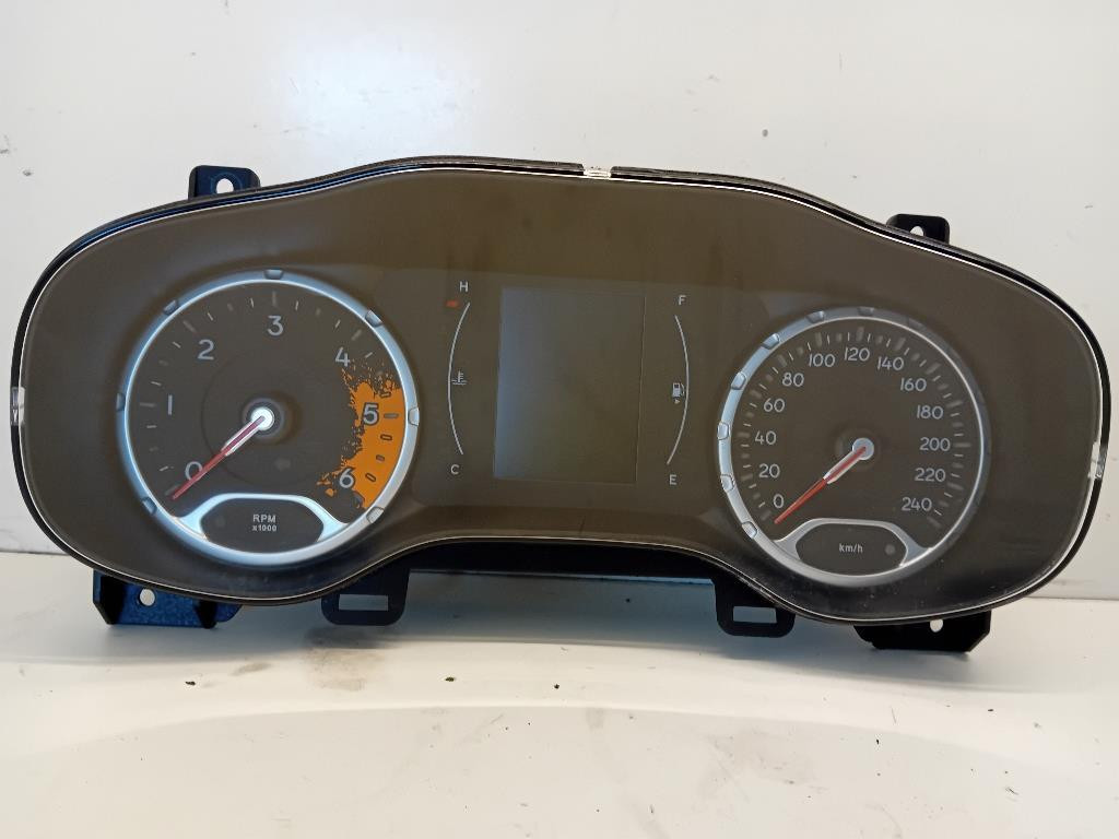 Quadro strumenti compl. - Immagine 1 di 5