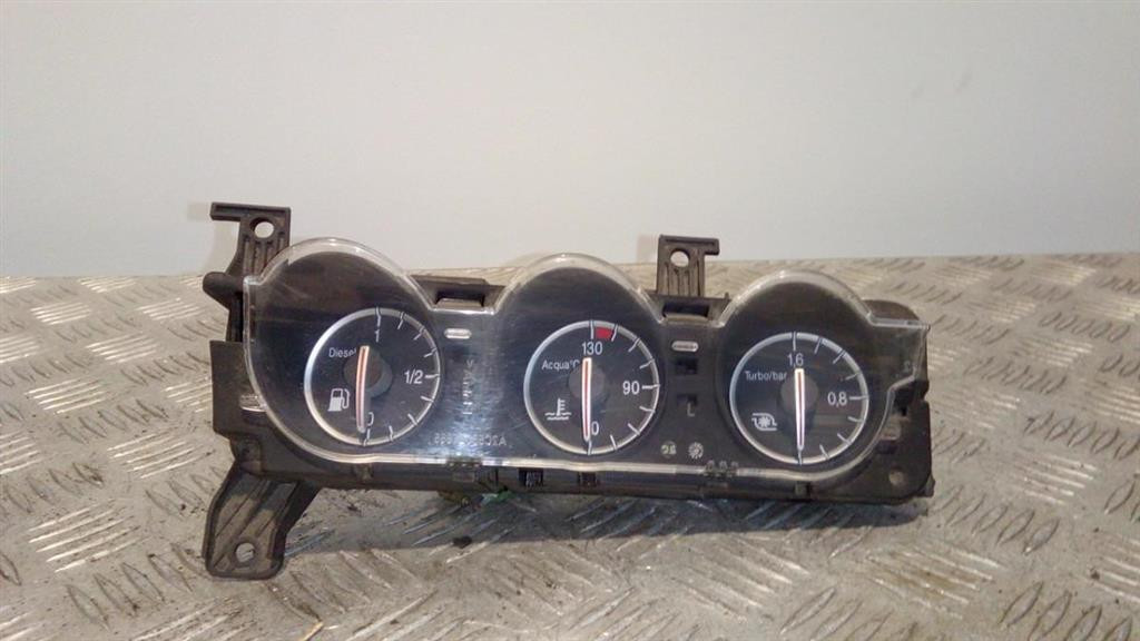 Quadro strumenti compl. - Immagine 1 di 3