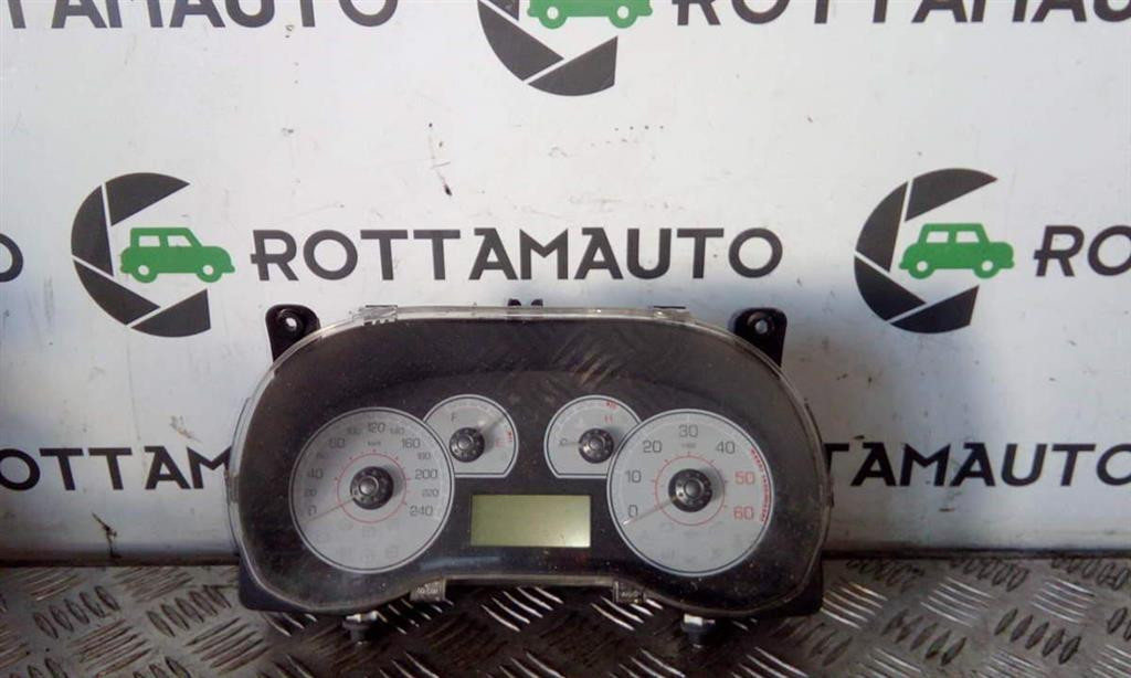Quadro strumenti compl. - Immagine 1 di 3