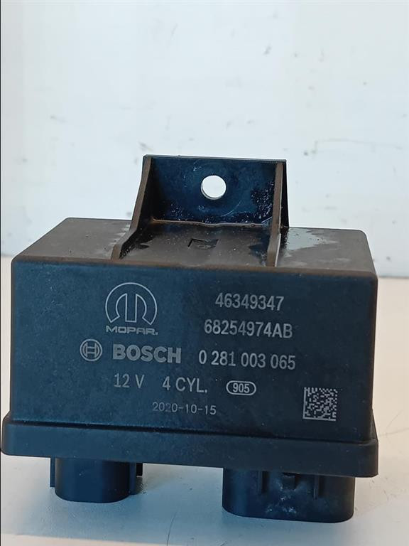 Relè Preriscaldamento Candelette 46349347 Usato
