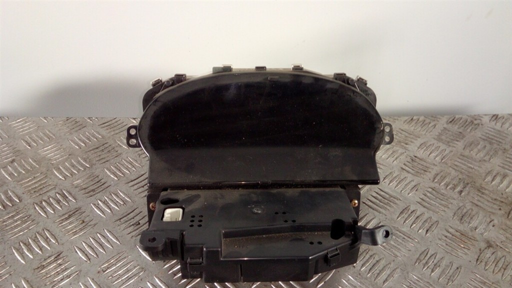Quadro strumenti compl. - Immagine 1 di 4