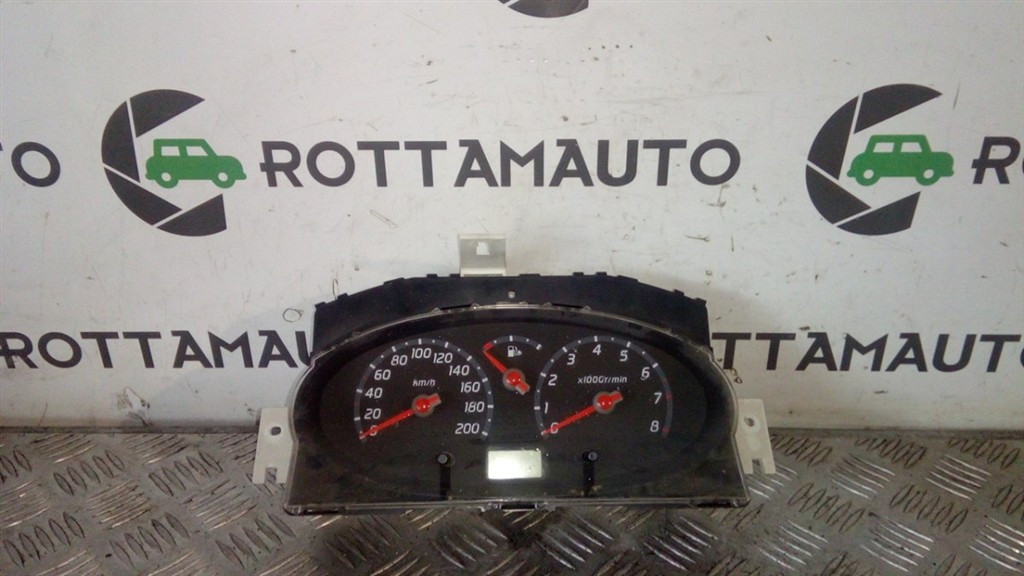 Quadro strumenti compl. - Immagine 1 di 4