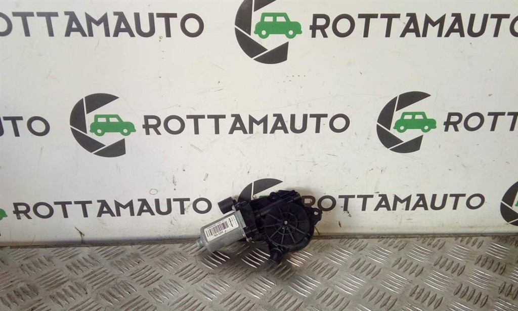 Motorino alzacristallo porta post. Destro - Immagine 1 di 4