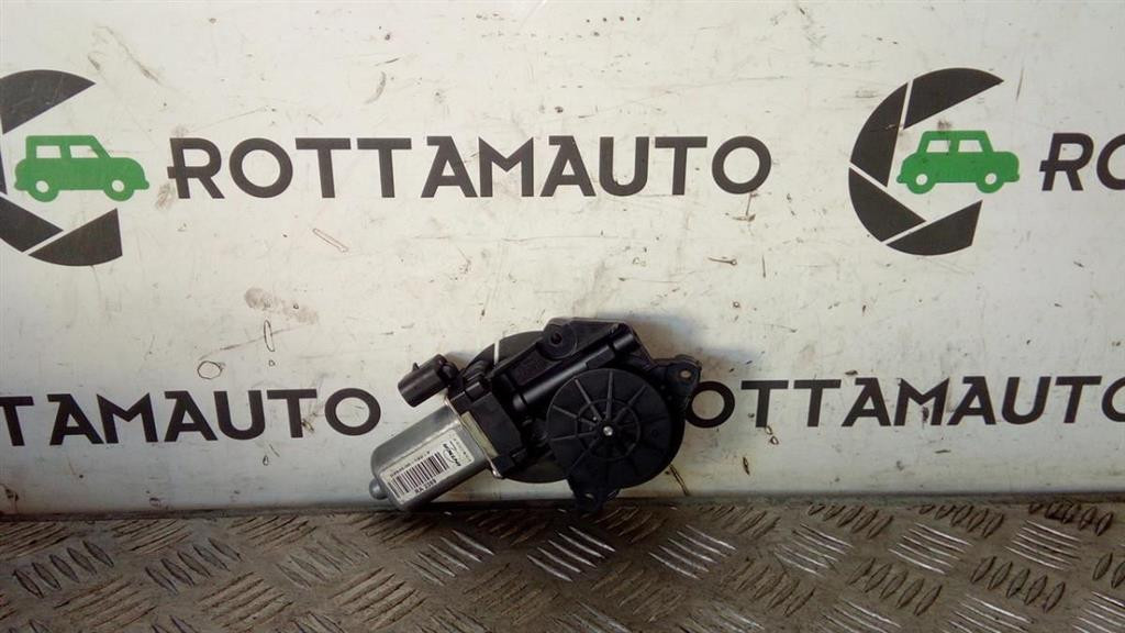 Motorino alzacristallo porta post. Destro - Immagine 1 di 4