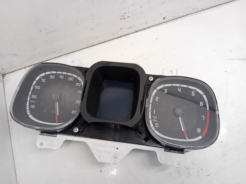 Quadro strumenti compl. - Immagine 1 di 4