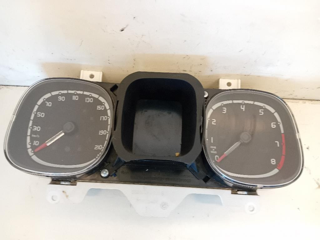 Quadro Strumenti Compl. 51945592 Usato