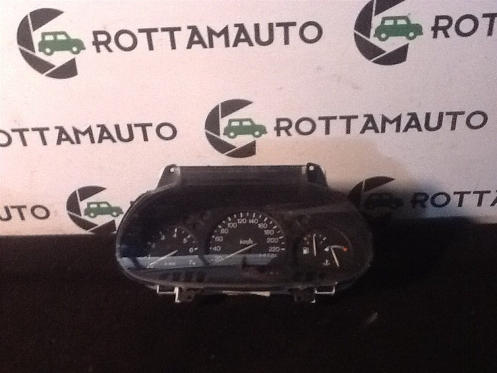 Quadro strumenti compl. - Immagine 1 di 3
