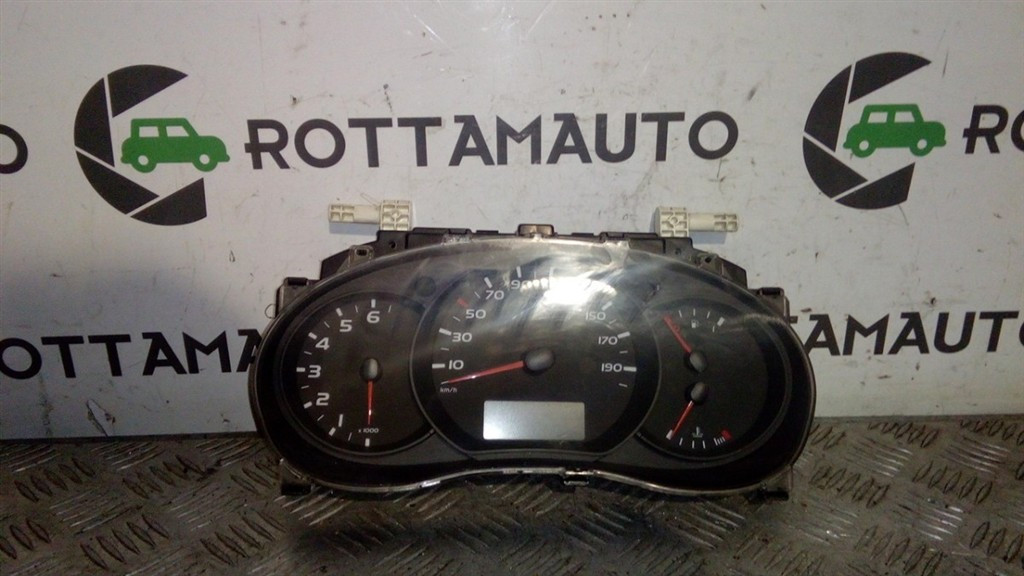 Quadro strumenti compl. - Immagine 1 di 3