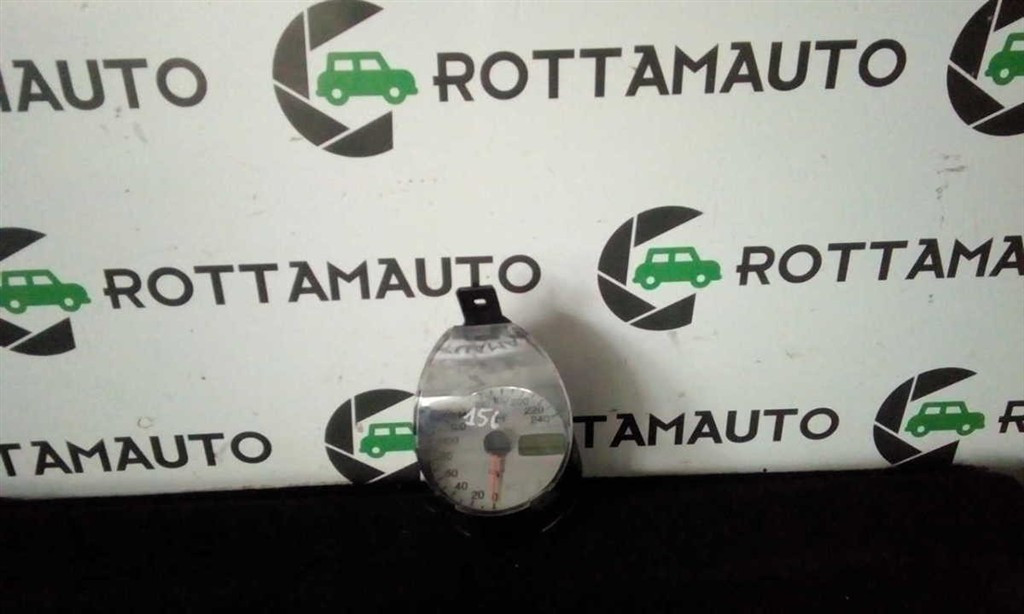 Quadro strumenti compl. - Immagine 1 di 4