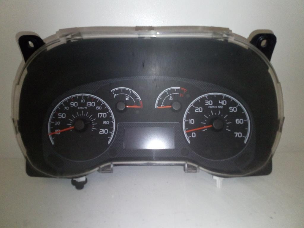Quadro strumenti compl. - Immagine 1 di 4