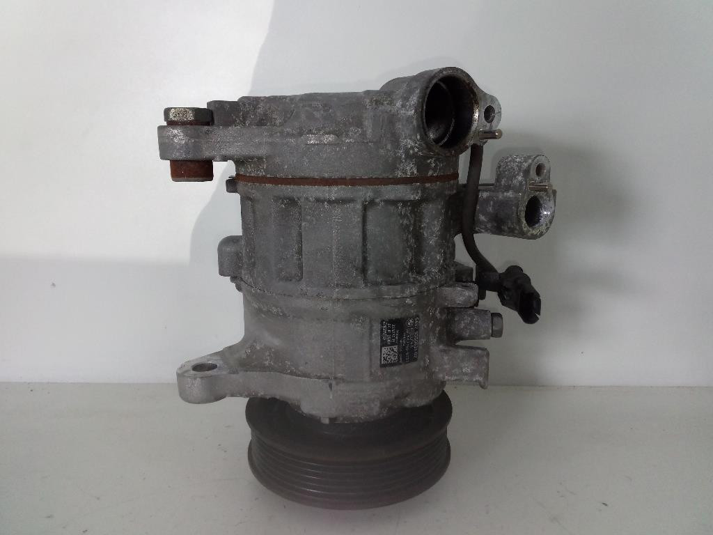 Compressore a/c - Immagine 1 di 5