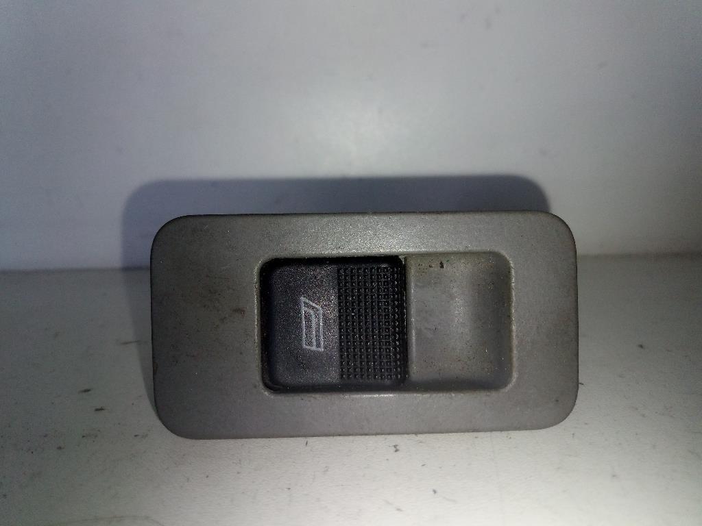 Interruttore Alzacristalli Porta Ant. Destro 6H0959539 6X0959549 Usato