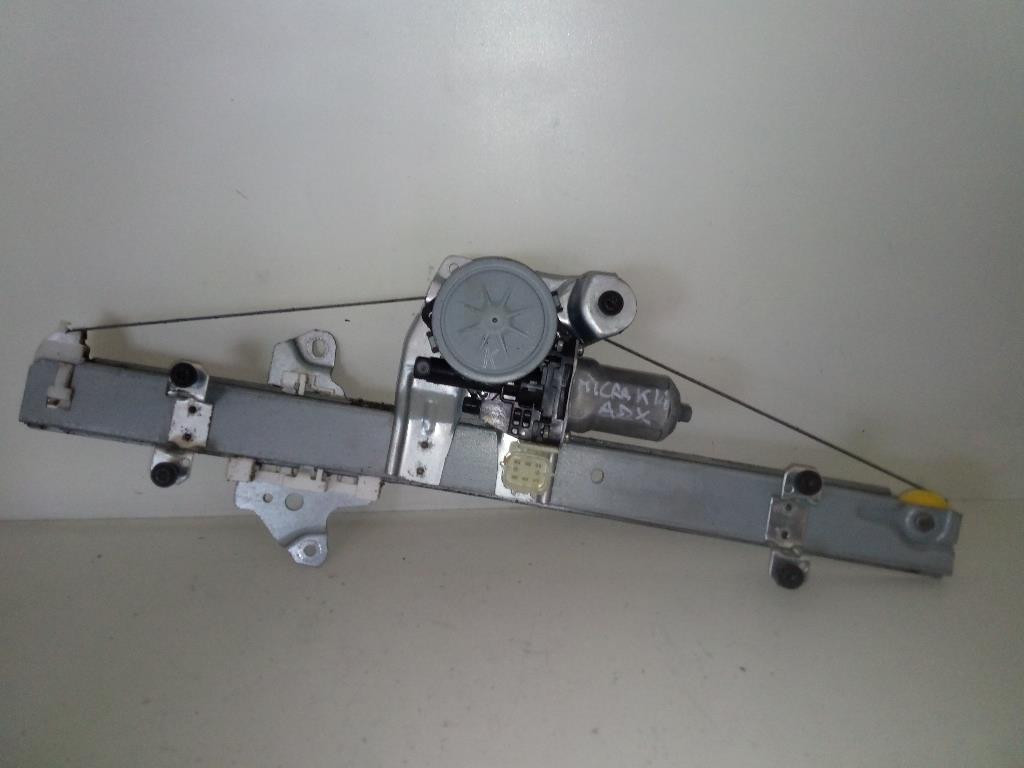 Alzacristallo elettr. porta ant. Destro - Immagine 1 di 5