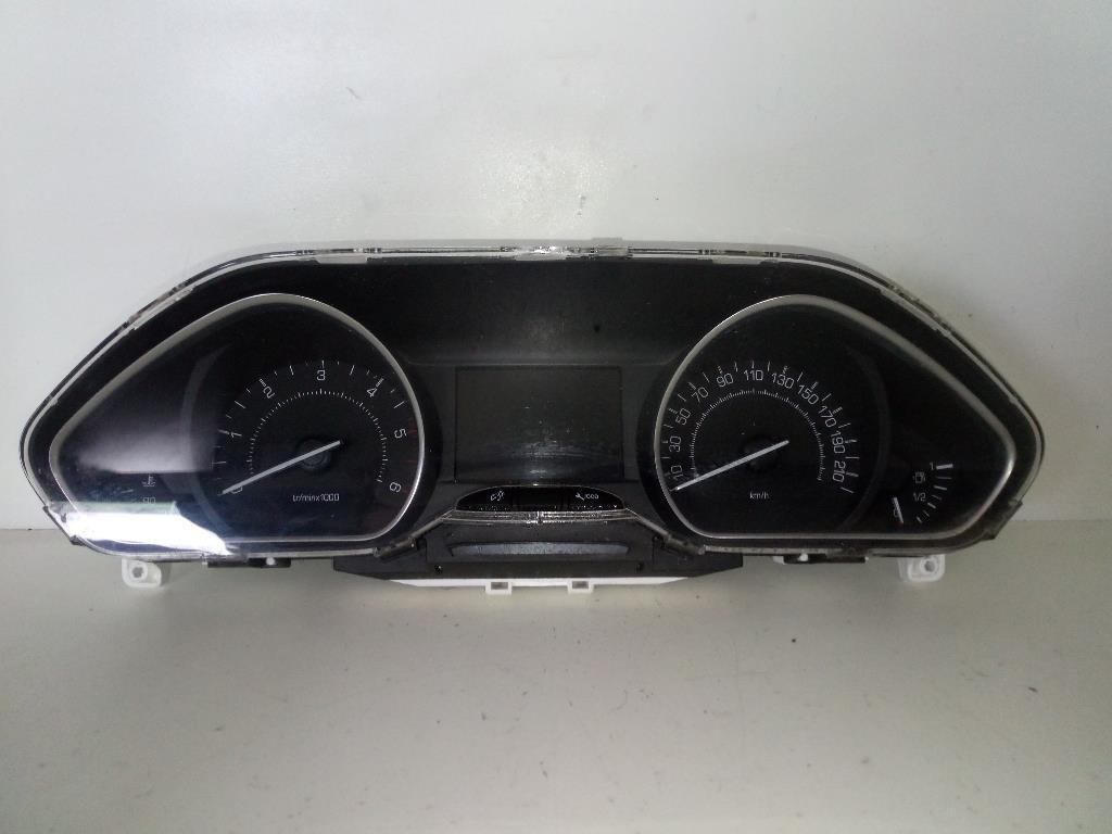 Quadro strumenti compl. - Immagine 1 di 6