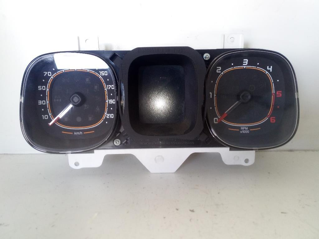 Quadro strumenti compl. - Immagine 1 di 5
