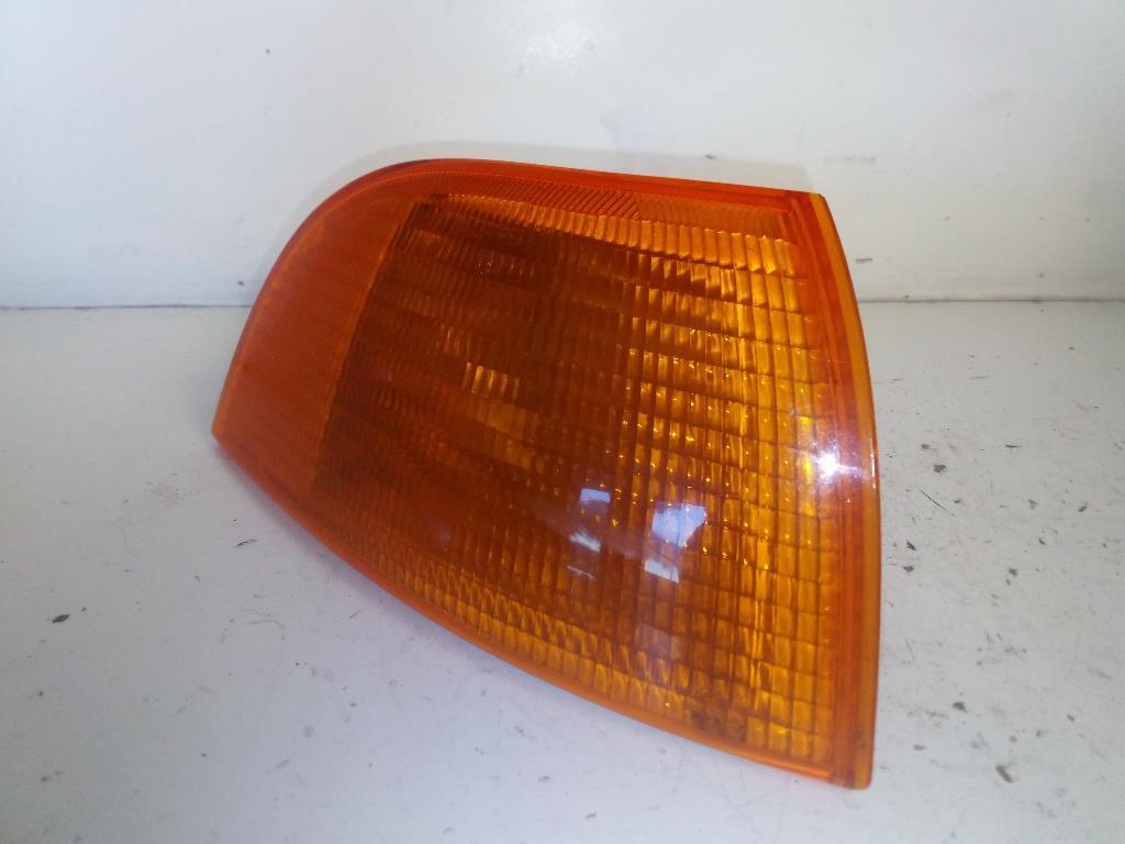 Lampada Direzione Ant. Destro 46402655 Usato